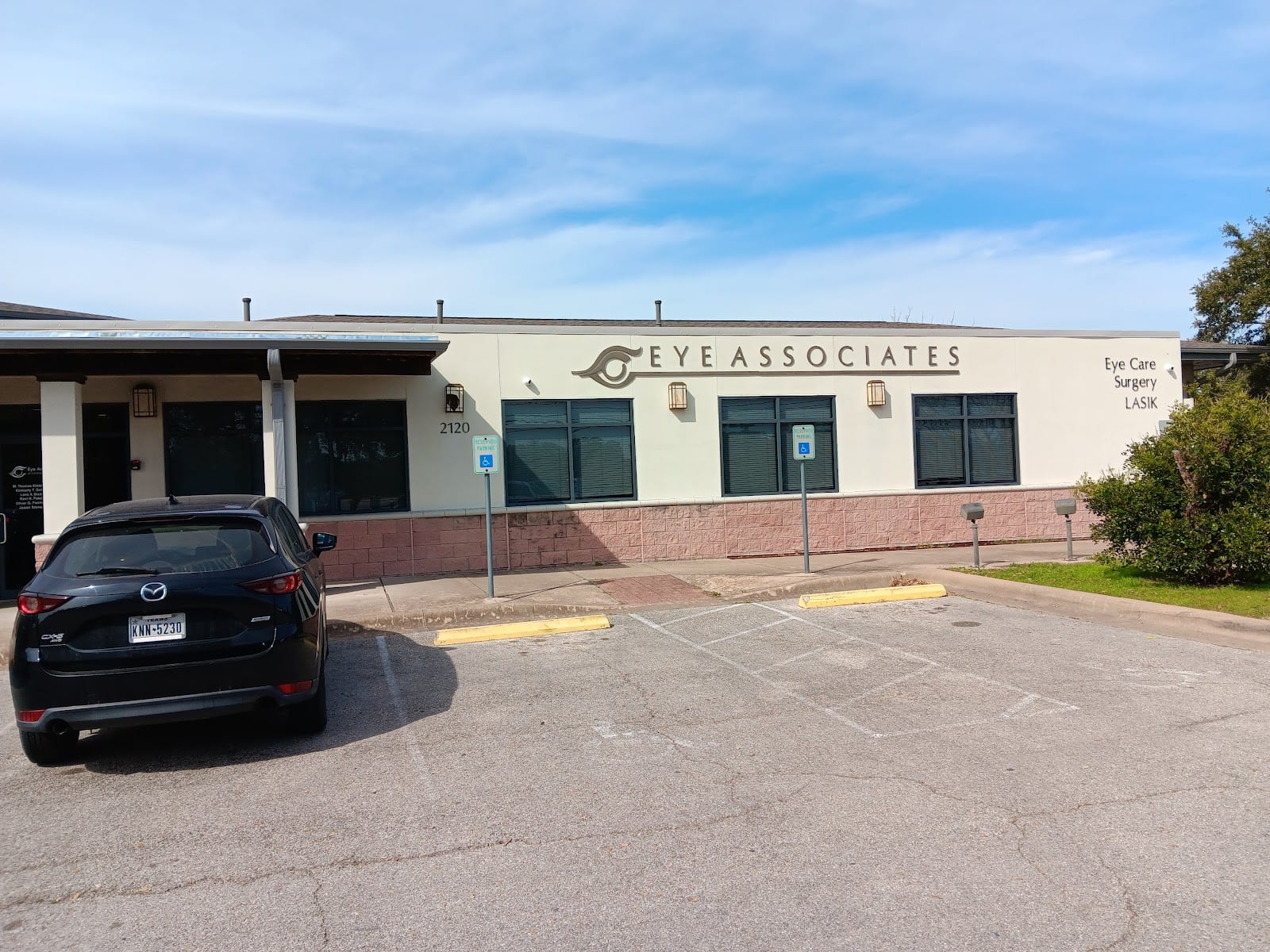 Eye Associates of Central Texas