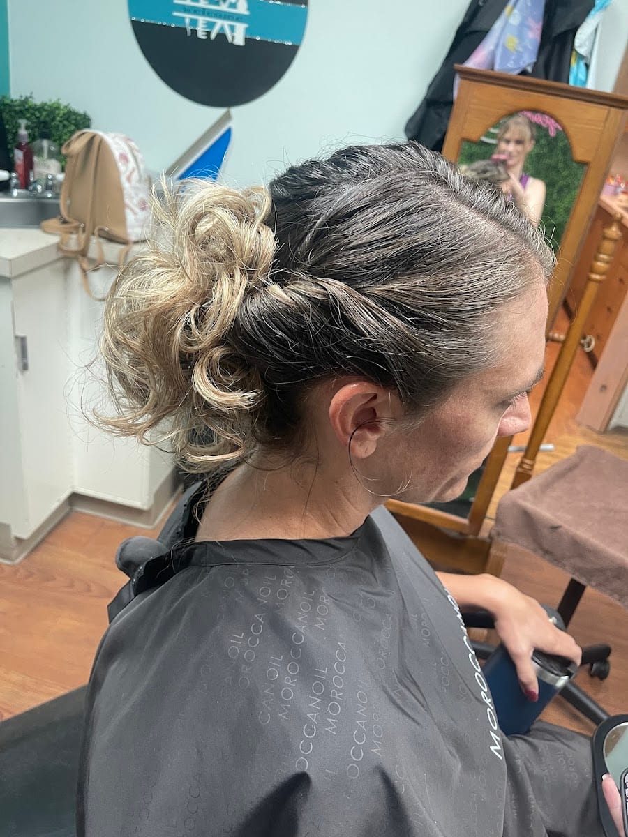 Hair by Alexis Christie, photo 2