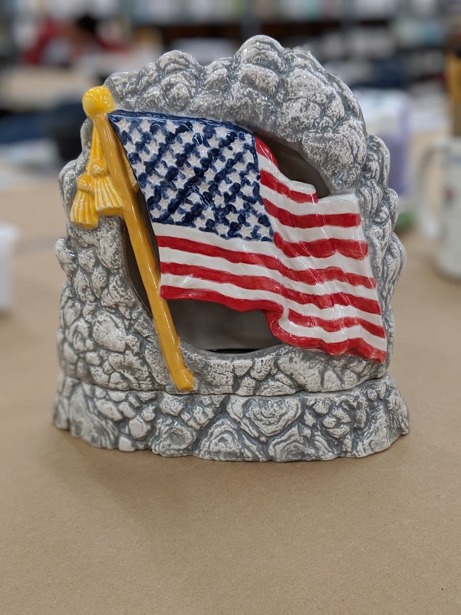 Schofield Barracks Arts & Crafts, Bldg 572, photo 3