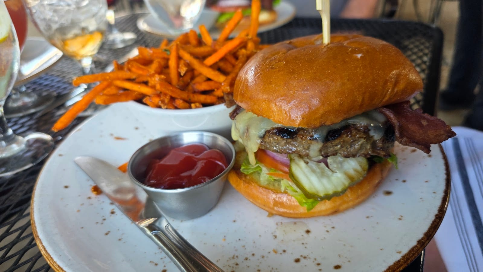 O'Neill's Bar & Grill