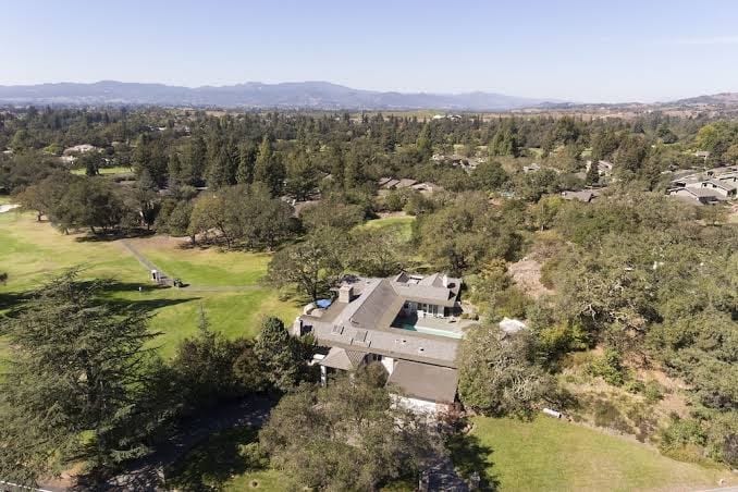 Beautiful Napa Valley Home on Golf Course - Perfect Wine Country Retreat