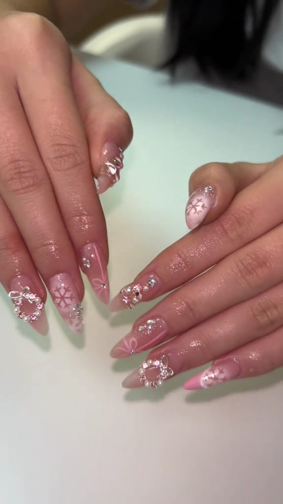 Relax Head to Toes Spa | Nail Salon | Herbal Hair Wash | Facials, photo 2