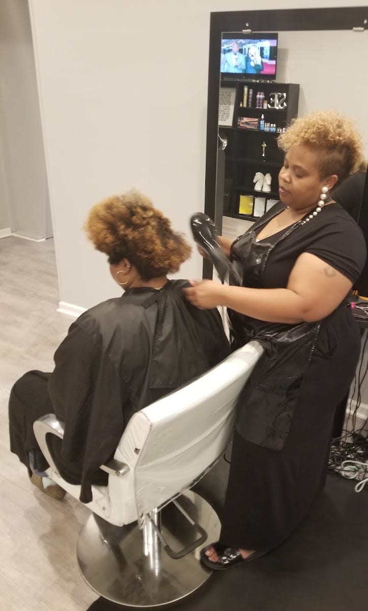 Salon Empyre llc, photo 4