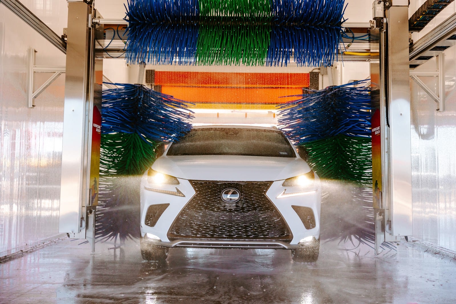 Hurricane beach car wash, photo 3