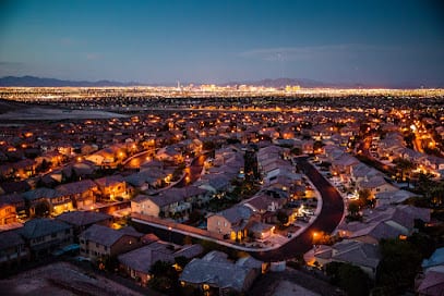 Danielle Willard - Realtor - Cofield Real Estate