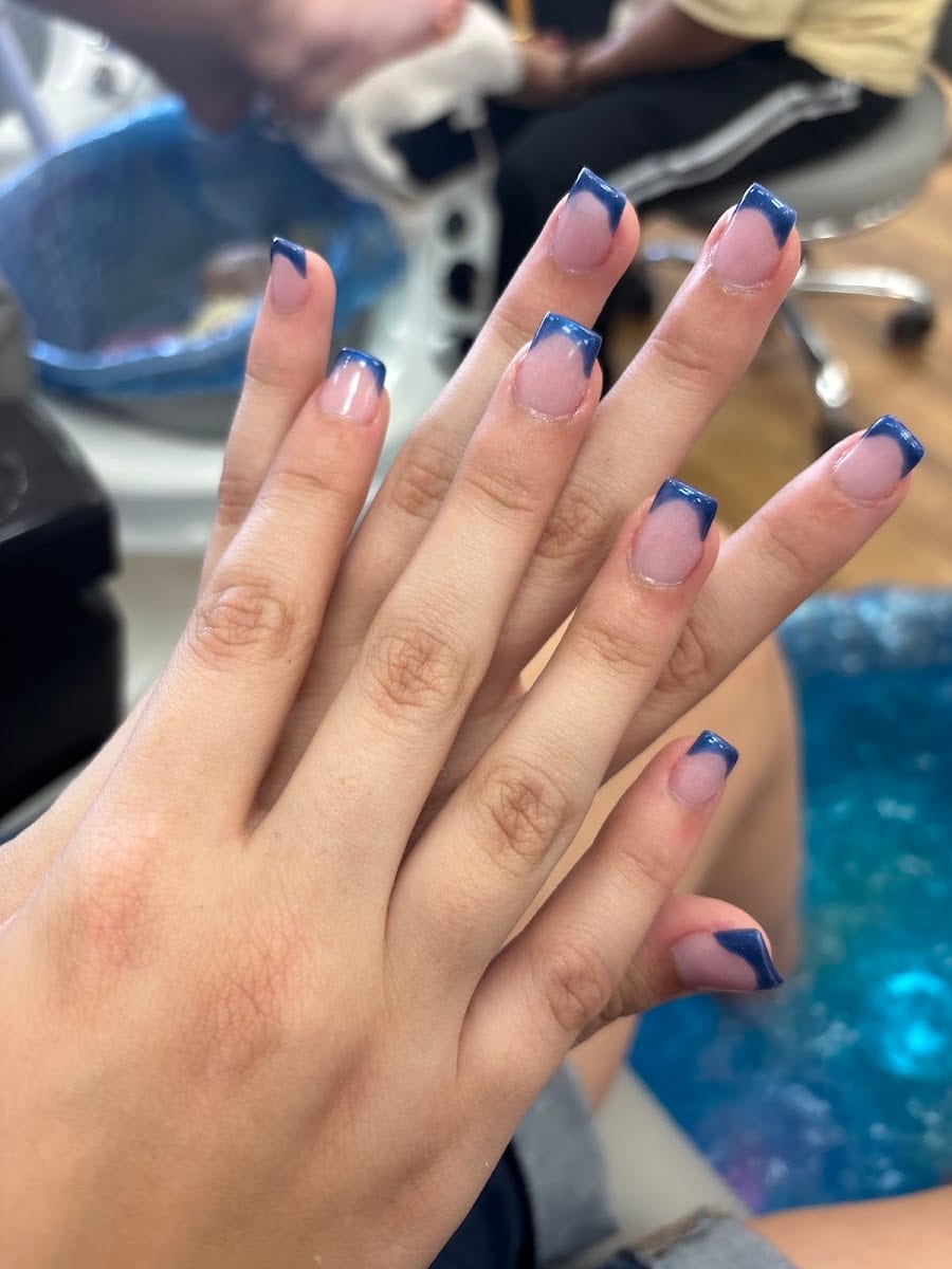 Queens Nails, photo 2