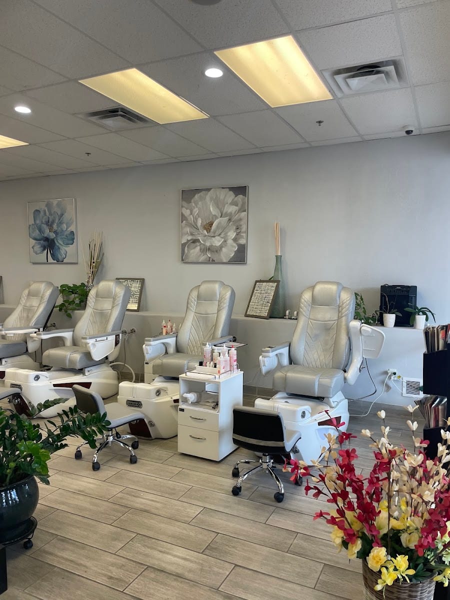 LV Nail Spa