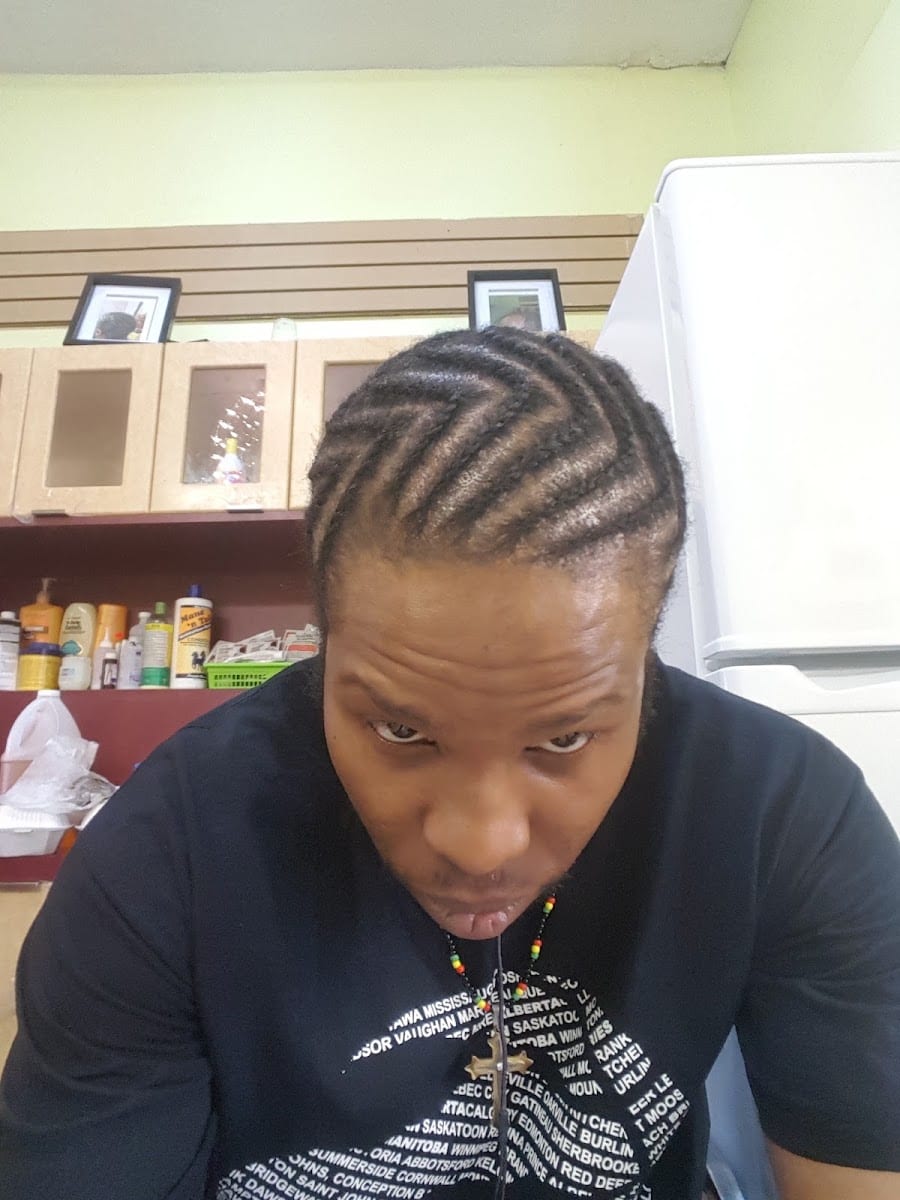 Gary's Barber & Beauty Salon, photo 3