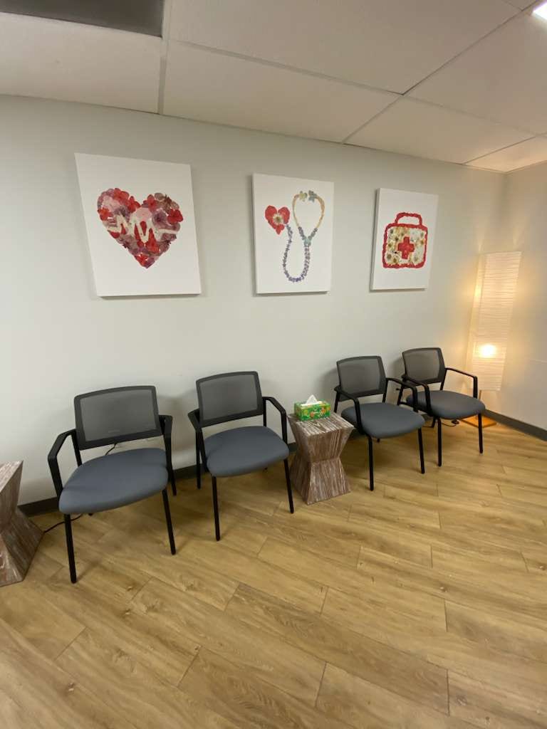 1111DOT at Aurora Clinic