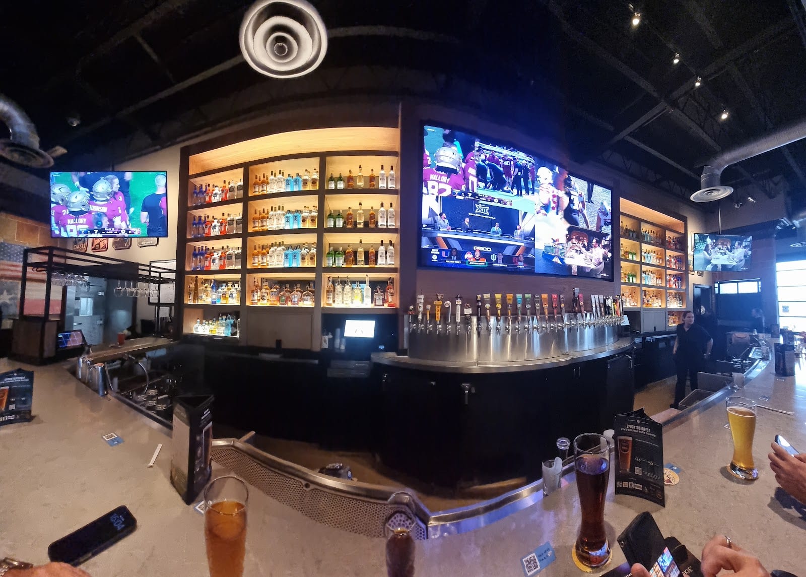 BJ's Restaurant & Brewhouse