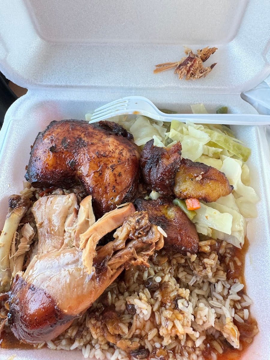Eat Right Caribbean Restaurant, photo 4