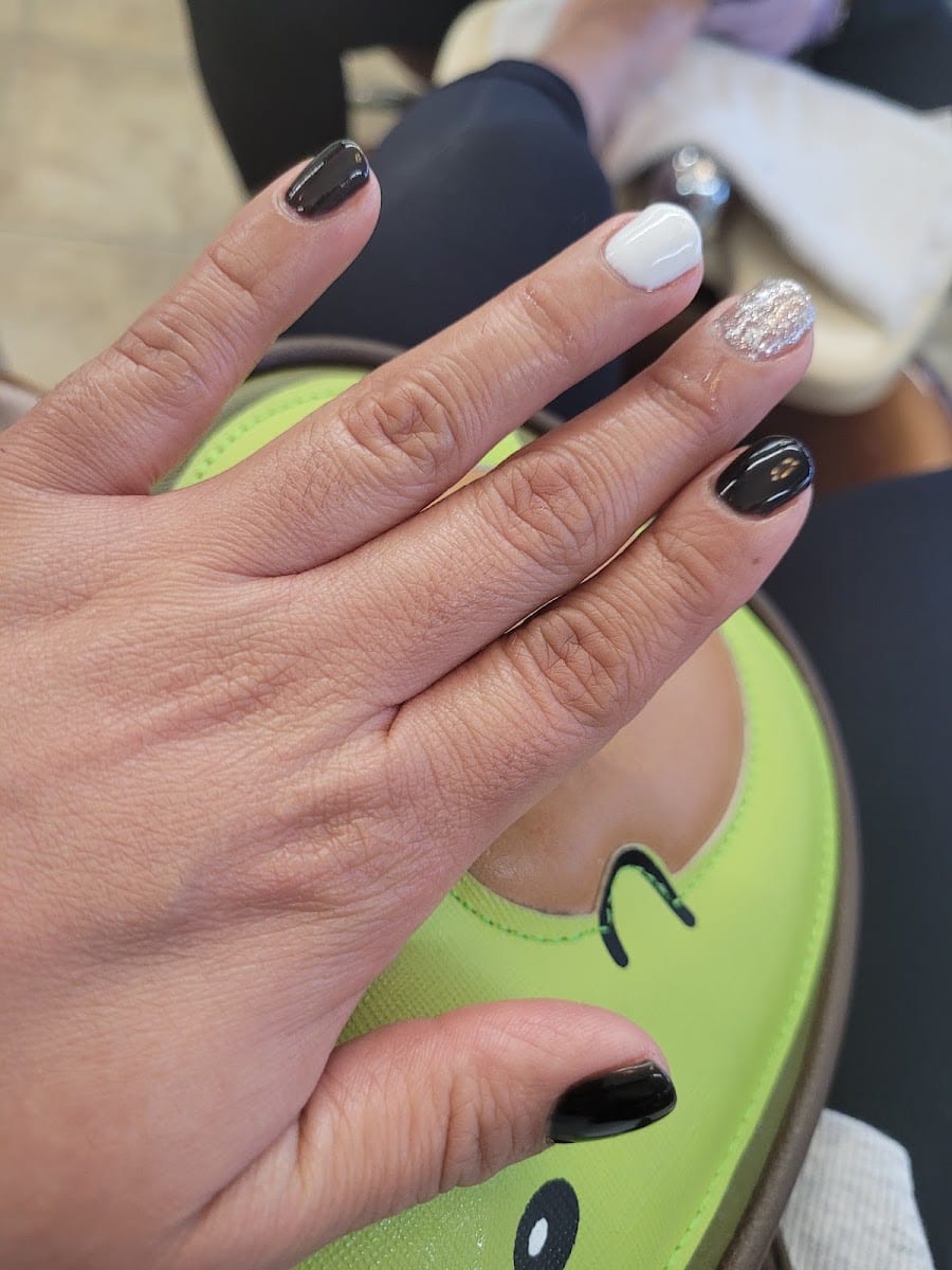 Mary-Anne Nails & Hair R US, photo 2