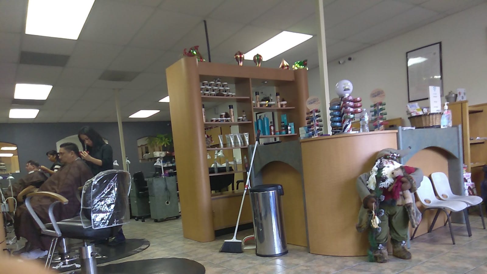 Laguna Hills Hair Salon, photo 3
