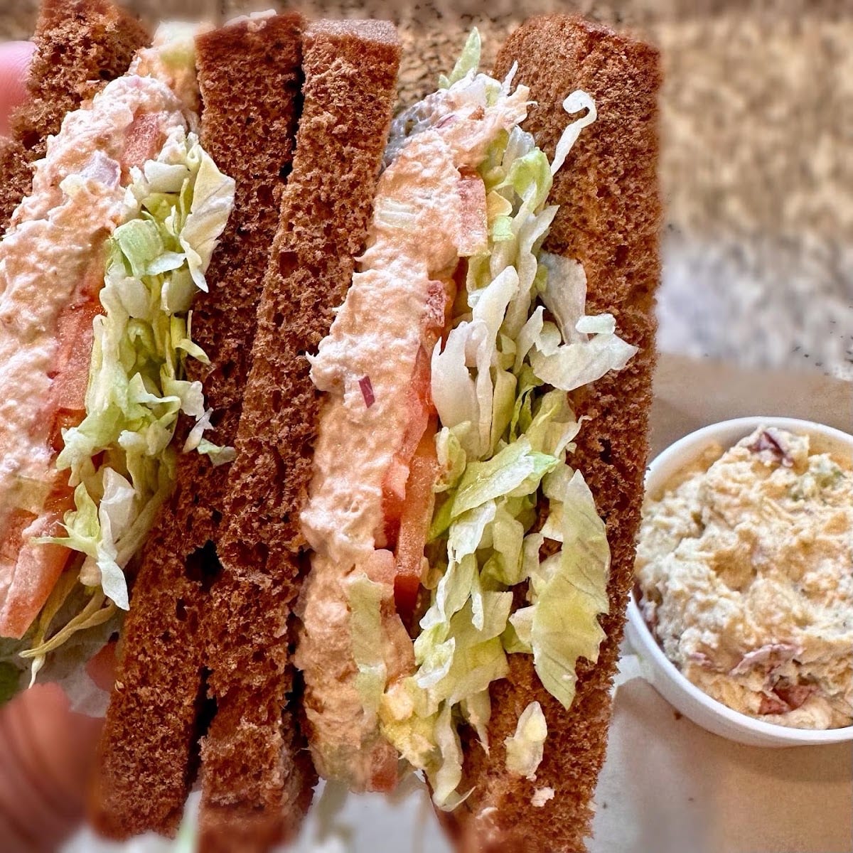 Oscar's Deli & Grill, photo 4
