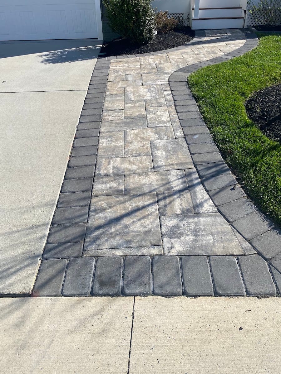 Rivera Landscaping