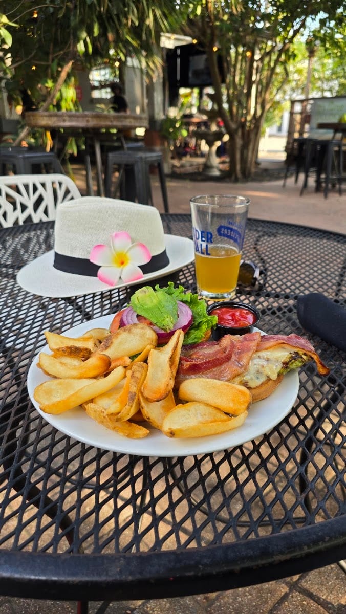 Piggy's Kitchen & Bar, photo 4