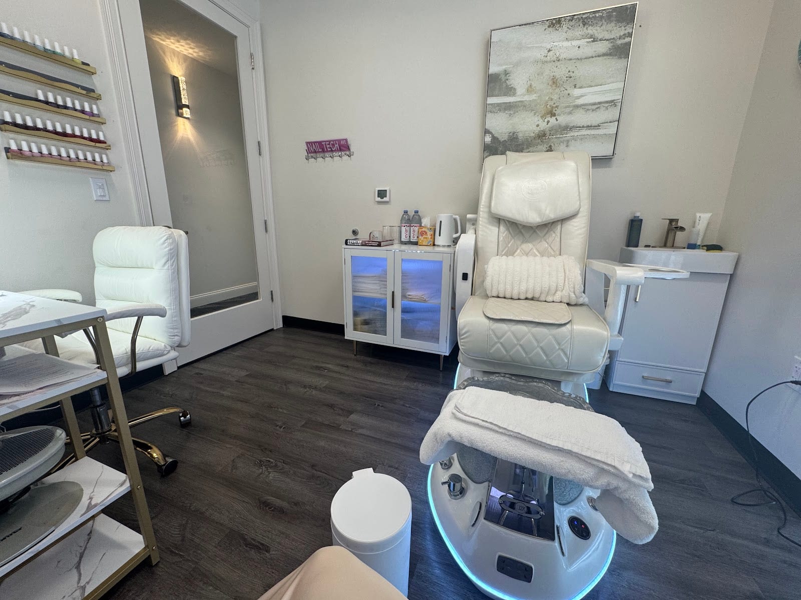 Jennie’s Beauty By the Bay, LLC