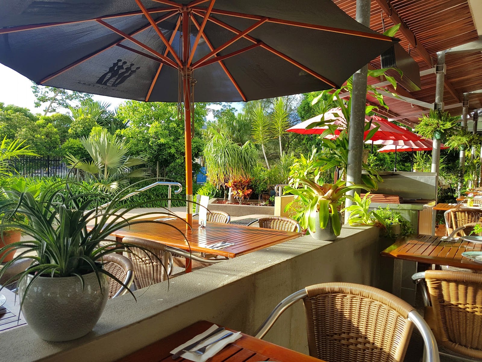 Tropical Phoenix Garden Restaurant