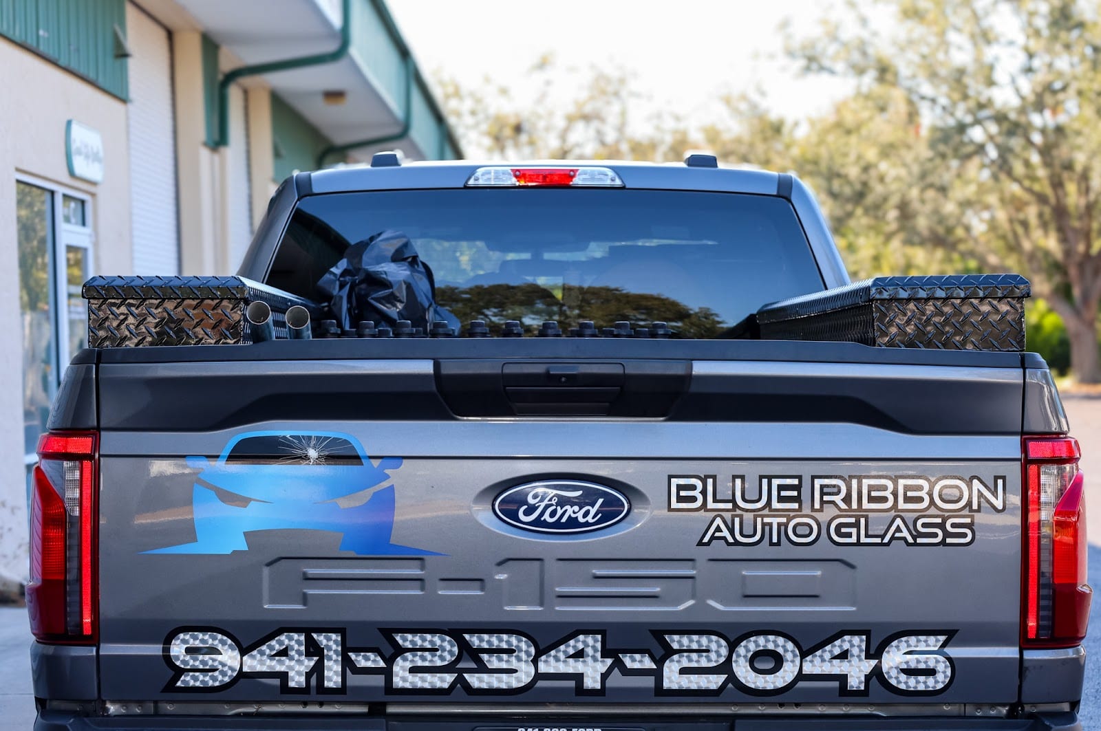 Blue Ribbon Auto Glass, photo 2