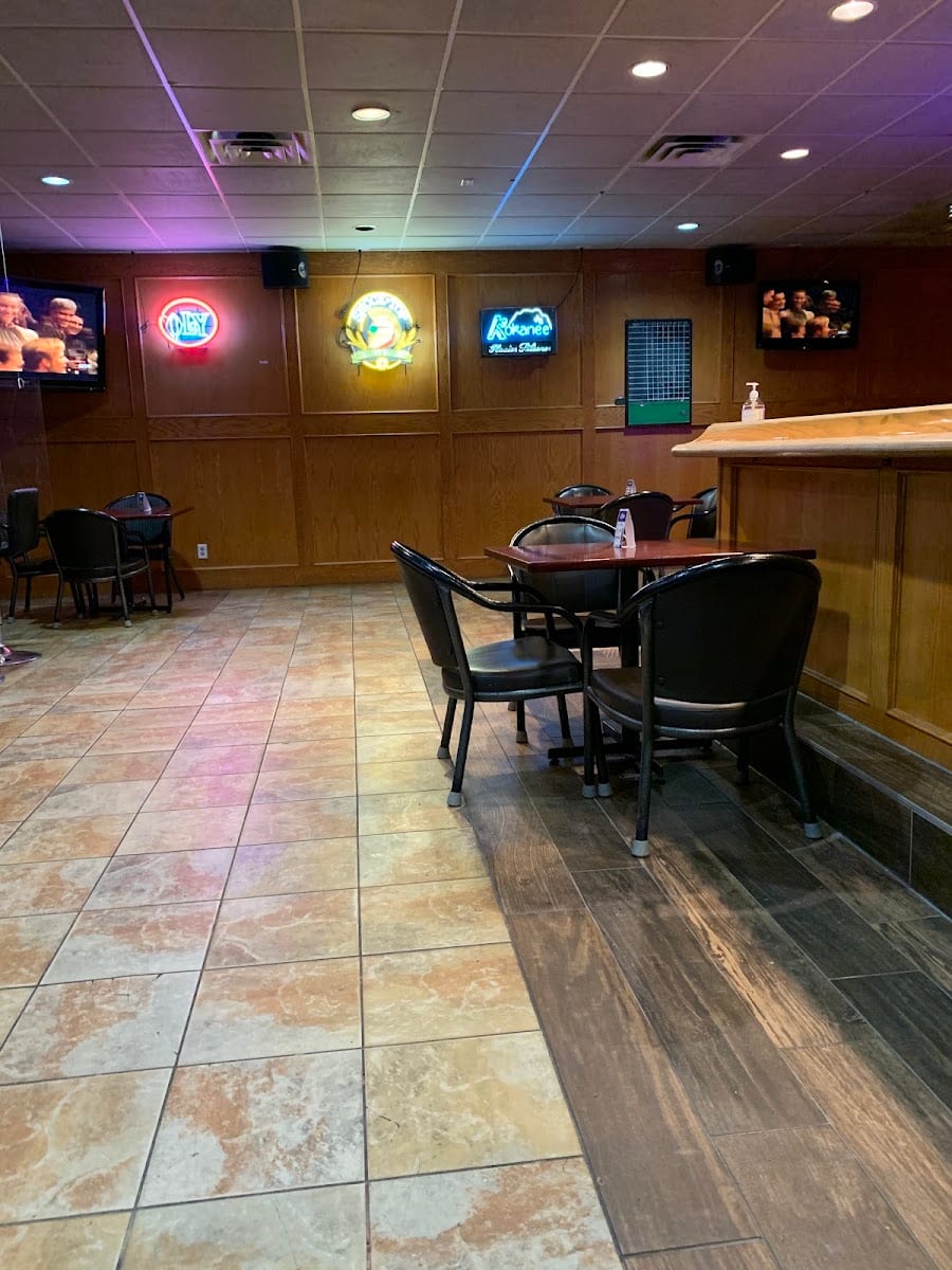 Willy's Pizza Bar & Grill