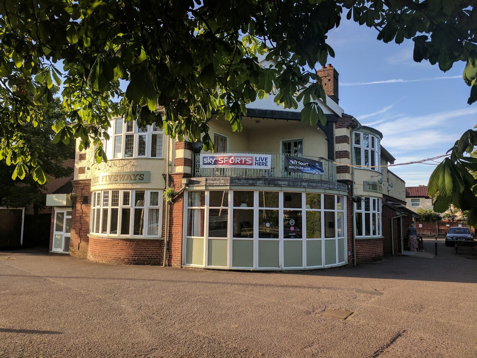 The Fiveways, photo 2