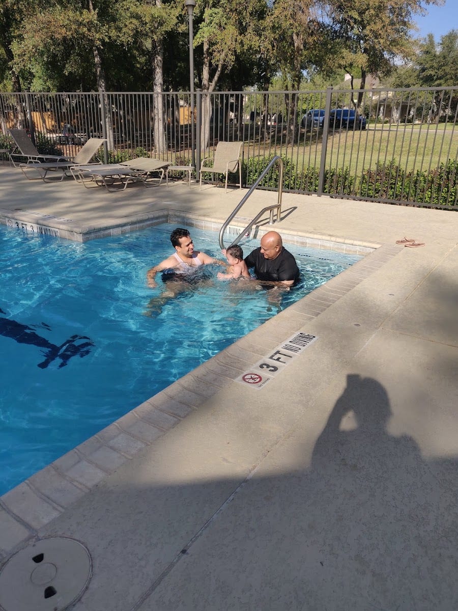 Lake Forest HOA Swimming Pool and Park, photo 2