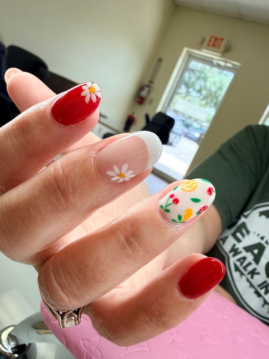 Mani Me Nail Studio