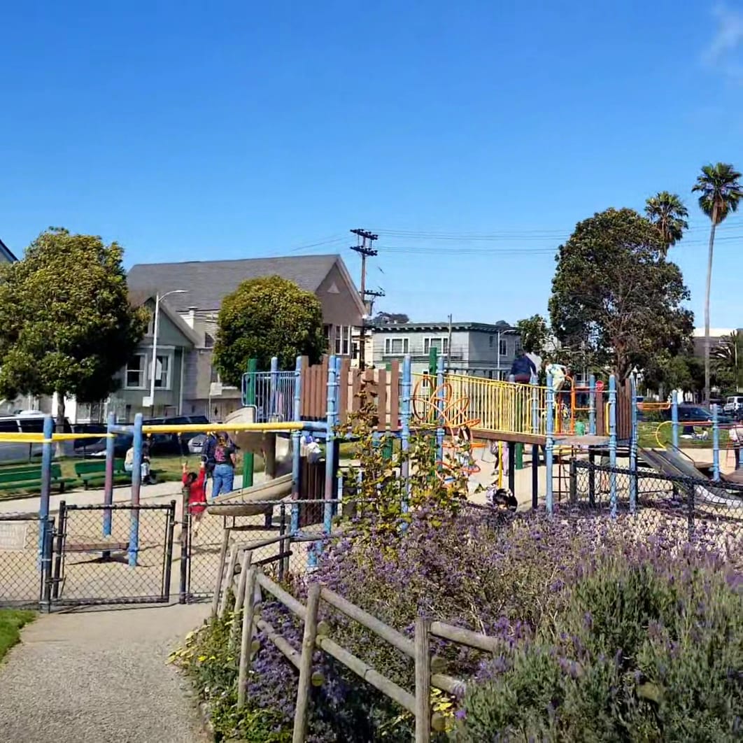Precita Park Playground, photo 2