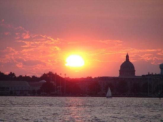 Kirstin Whitaker - Realtor, Long & Foster, Annapolis Fine Homes Office, photo 3