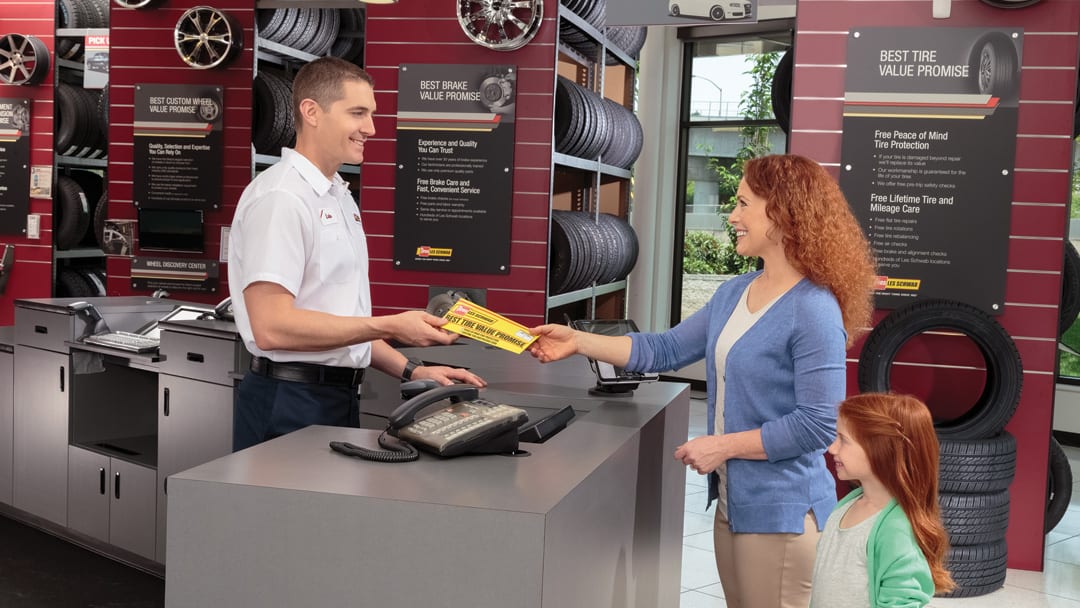 Les Schwab Tire Center, photo 3