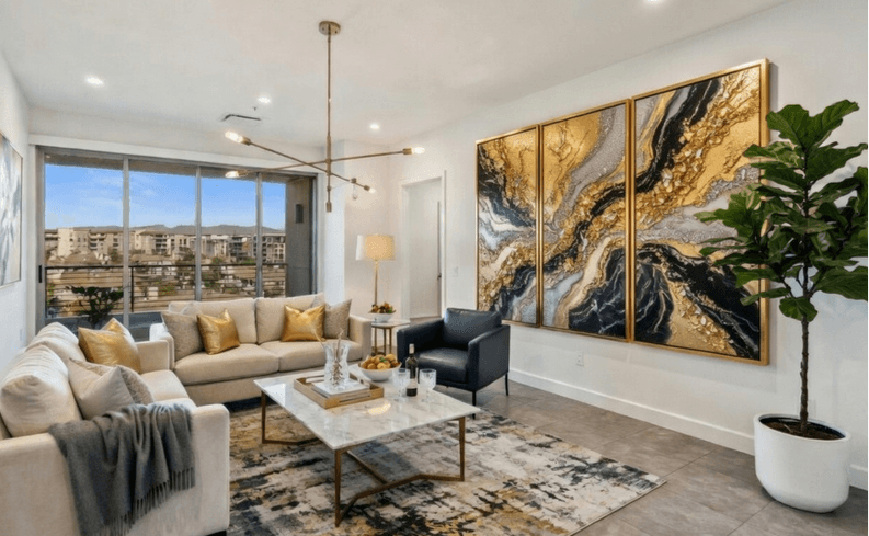 Russ Lyon Sotheby's International Realty ~ Amy Murphy, photo 3
