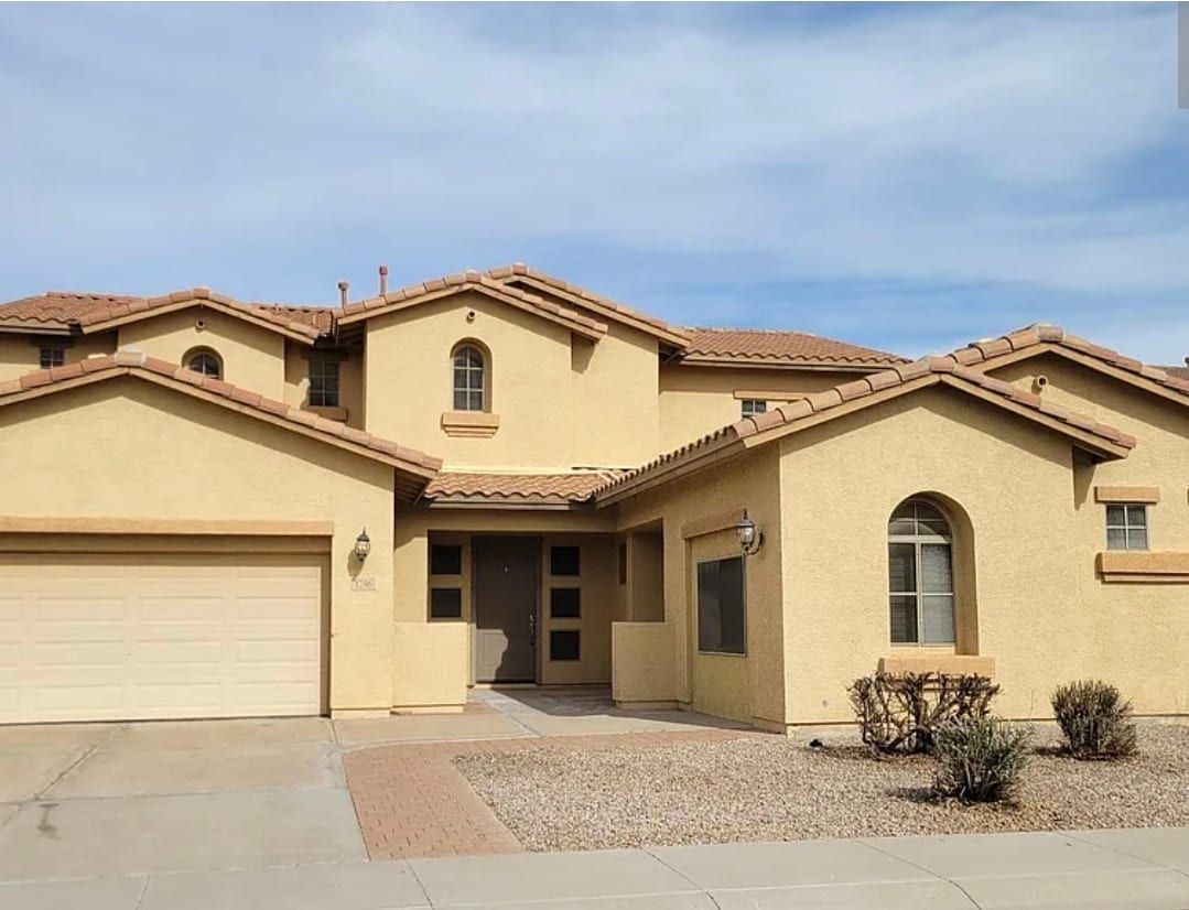 Realtor “Johnny Arizona” Johnny Pryor