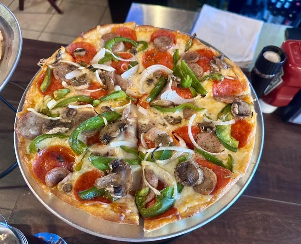 Blue Heron Pizza Pub, photo 3