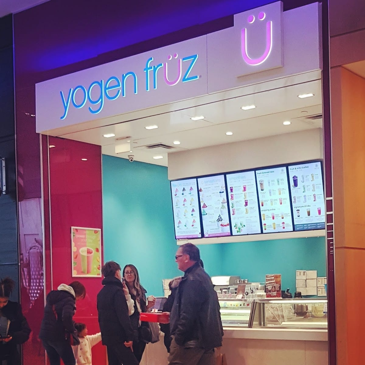 Yogen Früz