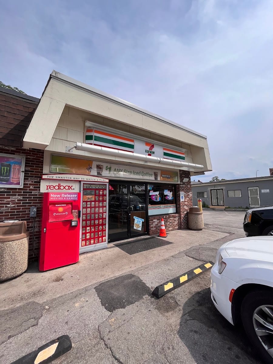 7-Eleven, photo 2