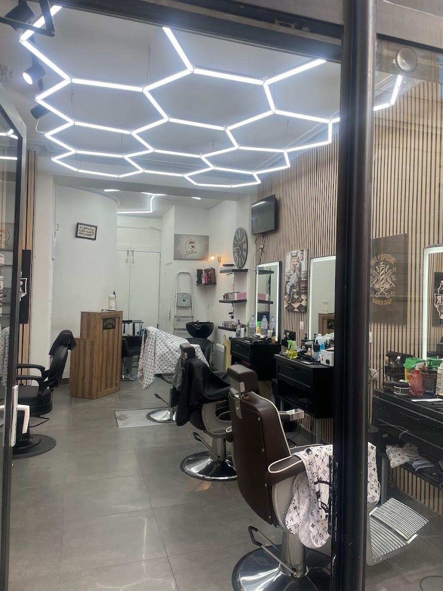 Barber 786 - Coiffeur Pour Homme A Paris 11