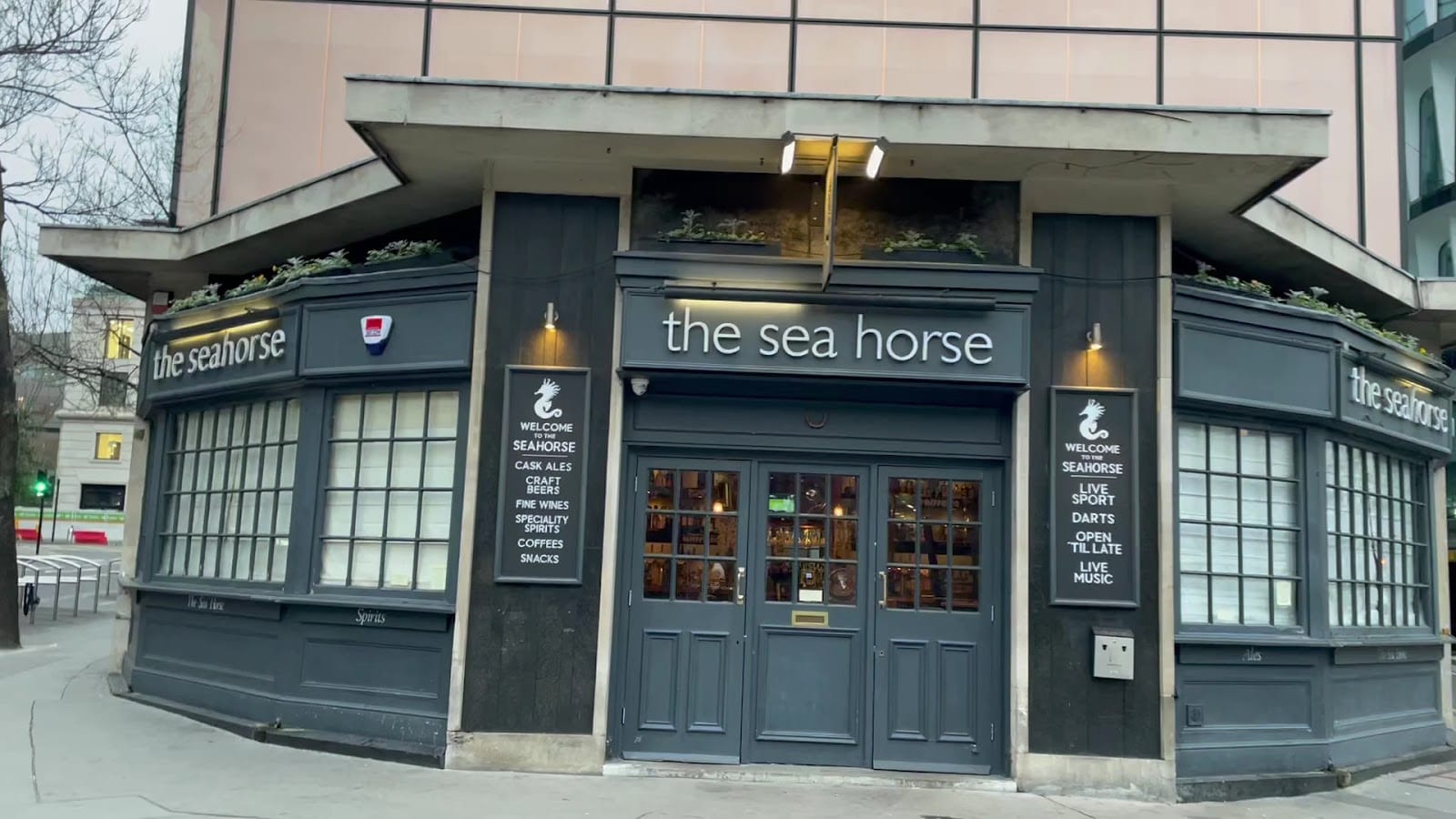 Sea Horse Fleet Street London, photo 3