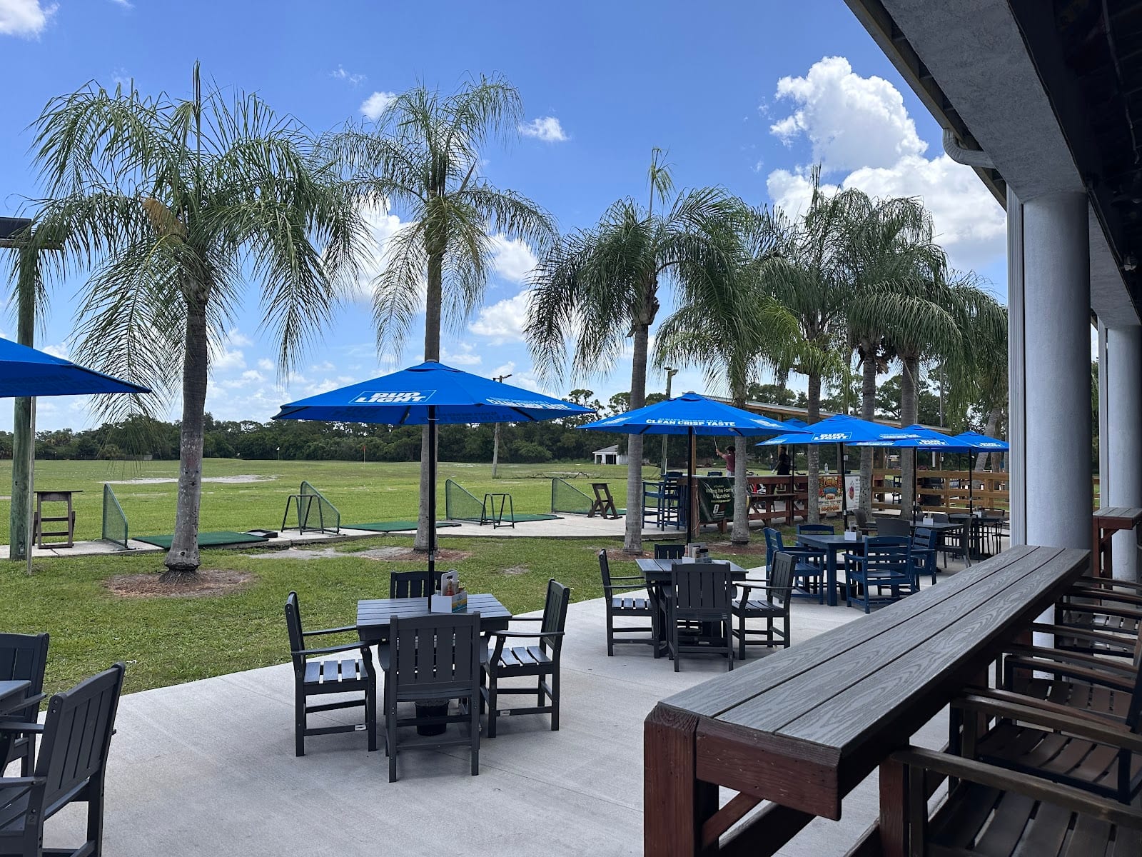 Evie’s Tavern & Grill