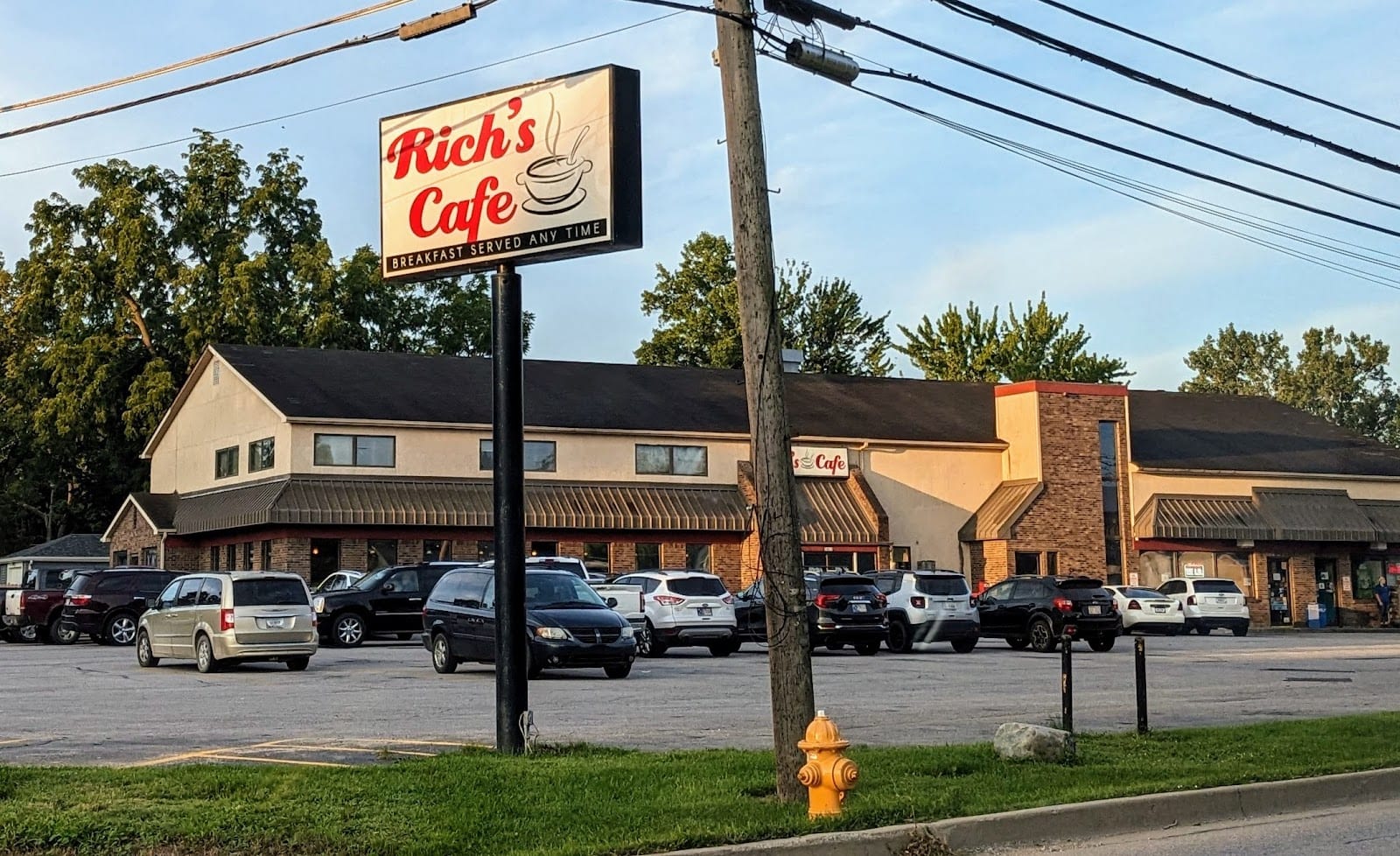 Rich's Cafe, photo 2