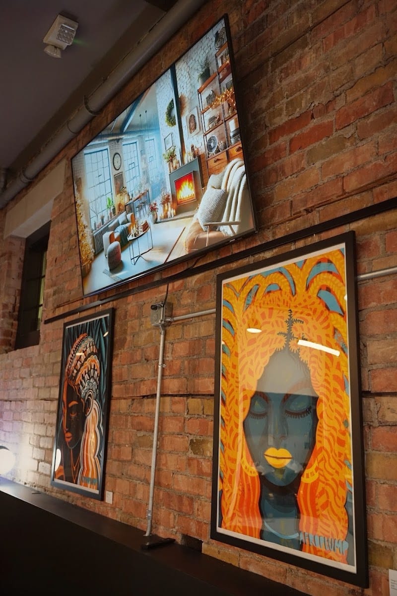 Legendary Lounge and Co. Barbershop, photo 3