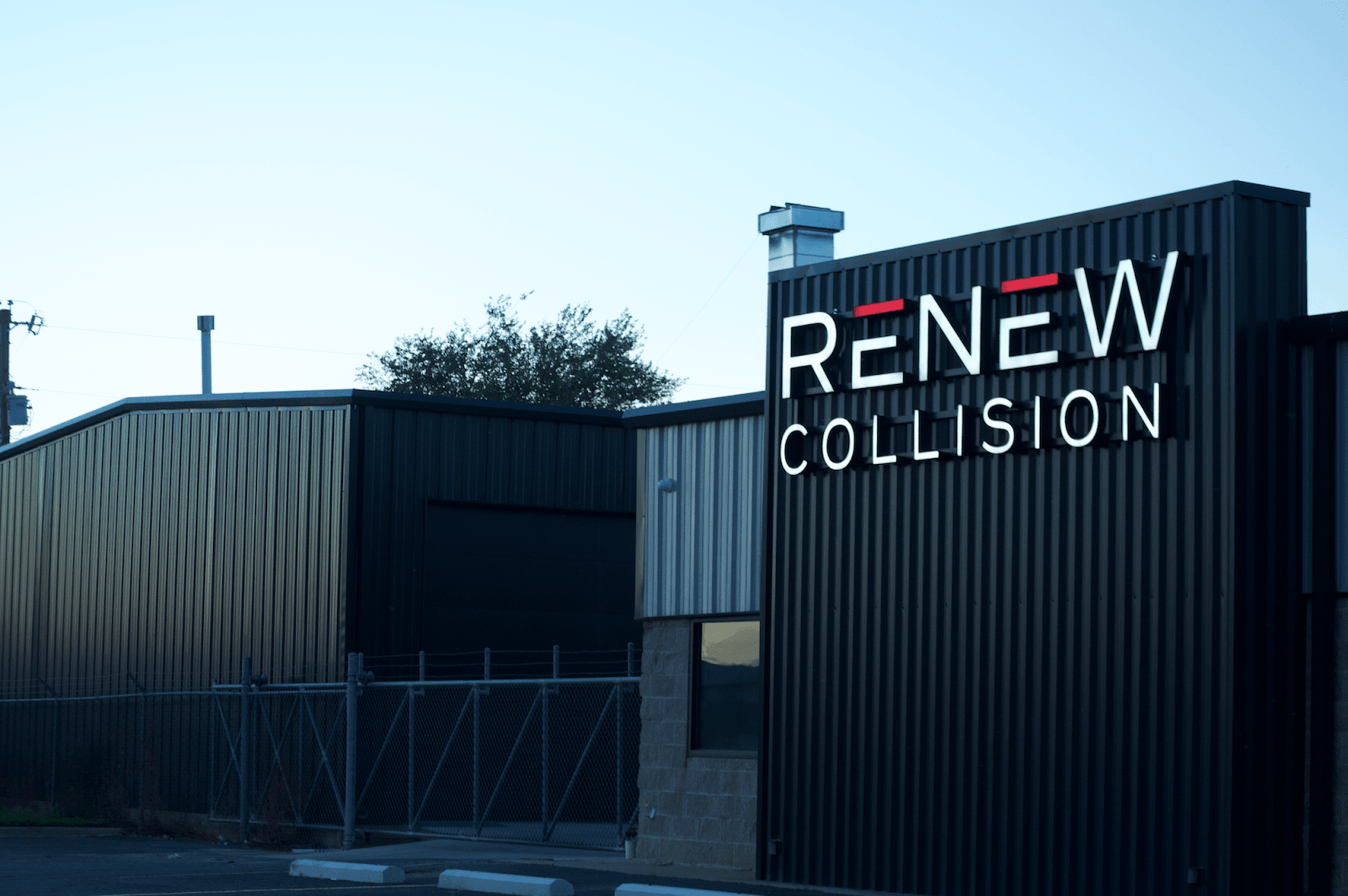 Renew Collision Center, photo 2