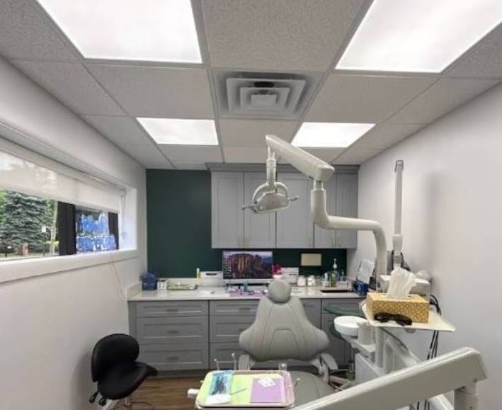 Dr. Francisco Azar Emergency Dentist Rochester 24 Hours, photo 3