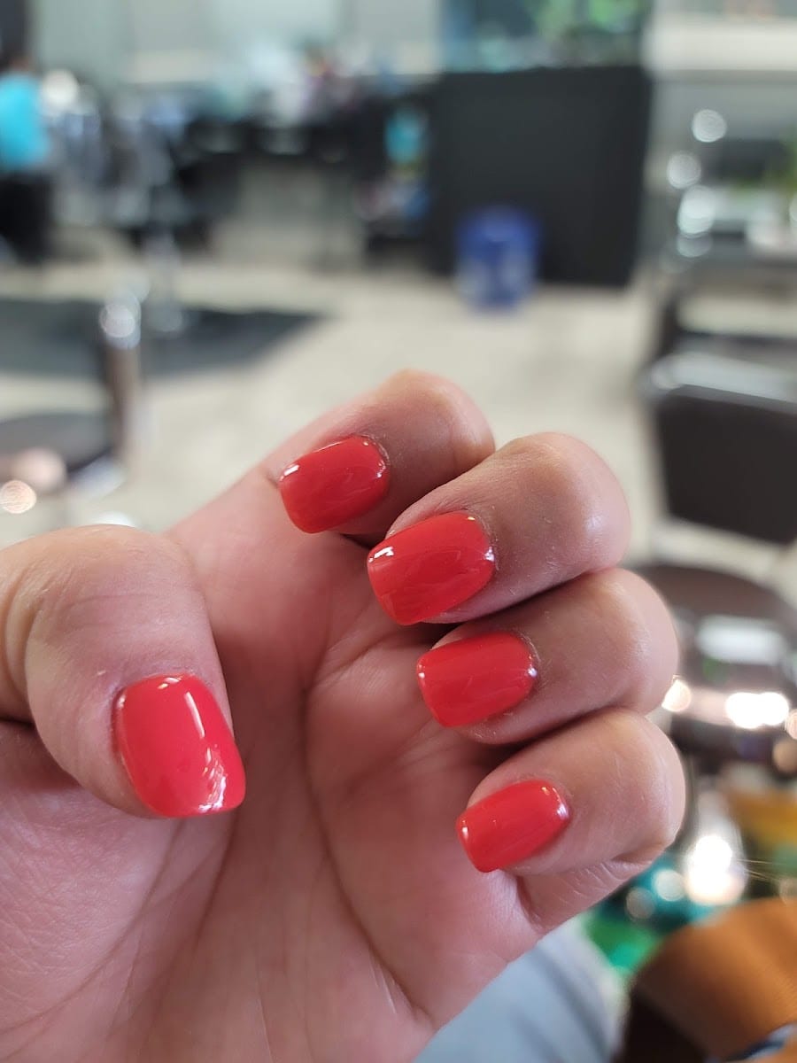 Tic Tac Nail Bar