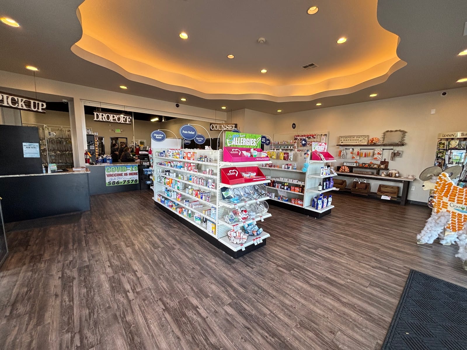 Cedar Drug and Gift, photo 3