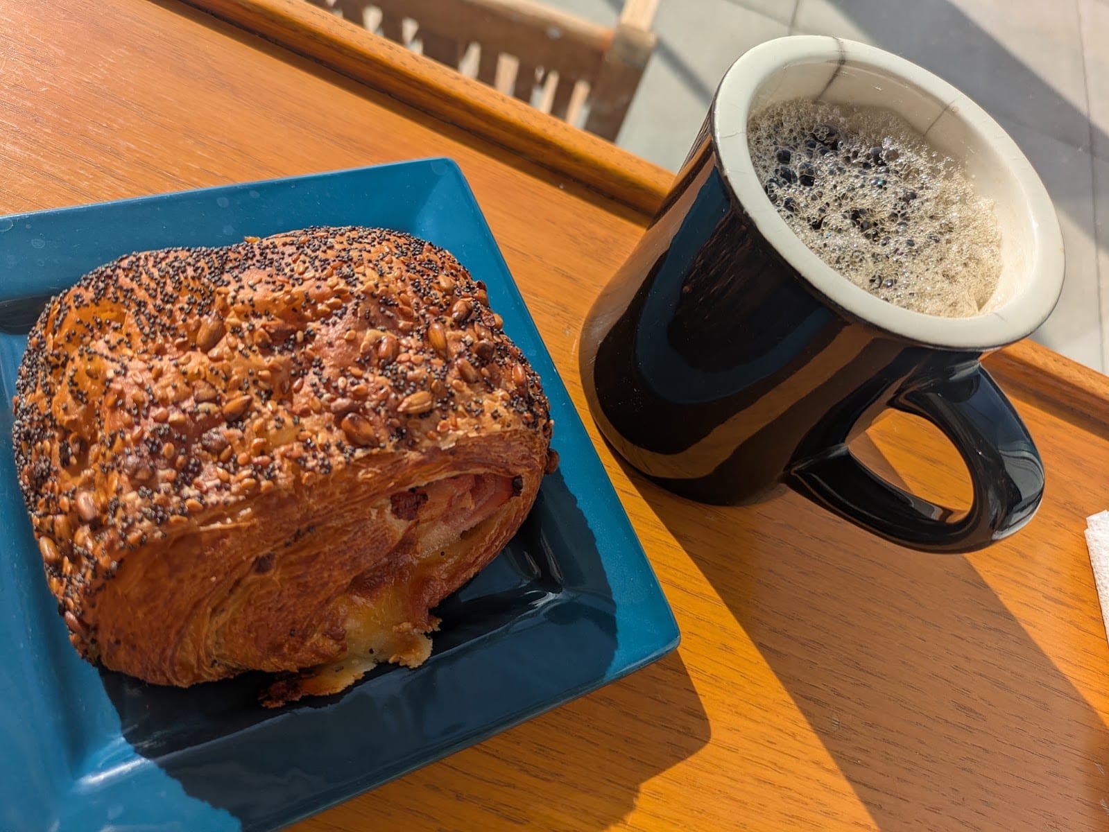 La Lucha Coffee Bar