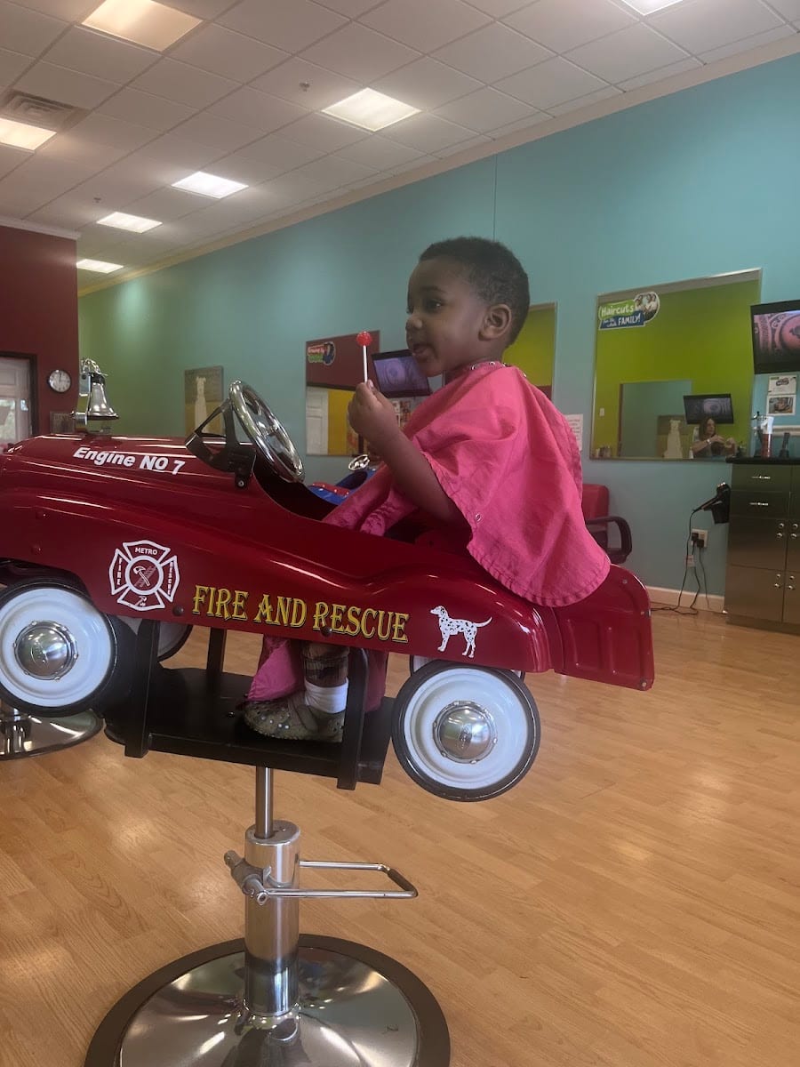 Pigtails & Crewcuts: Haircuts for Kids - Little Rock, AR, photo 4
