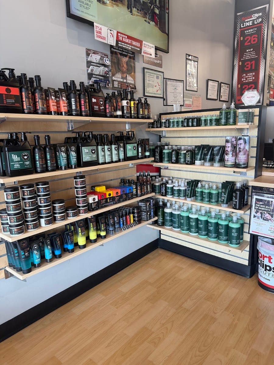 Sport Clips Haircuts of Round Rock - Palm Valley Plaza
