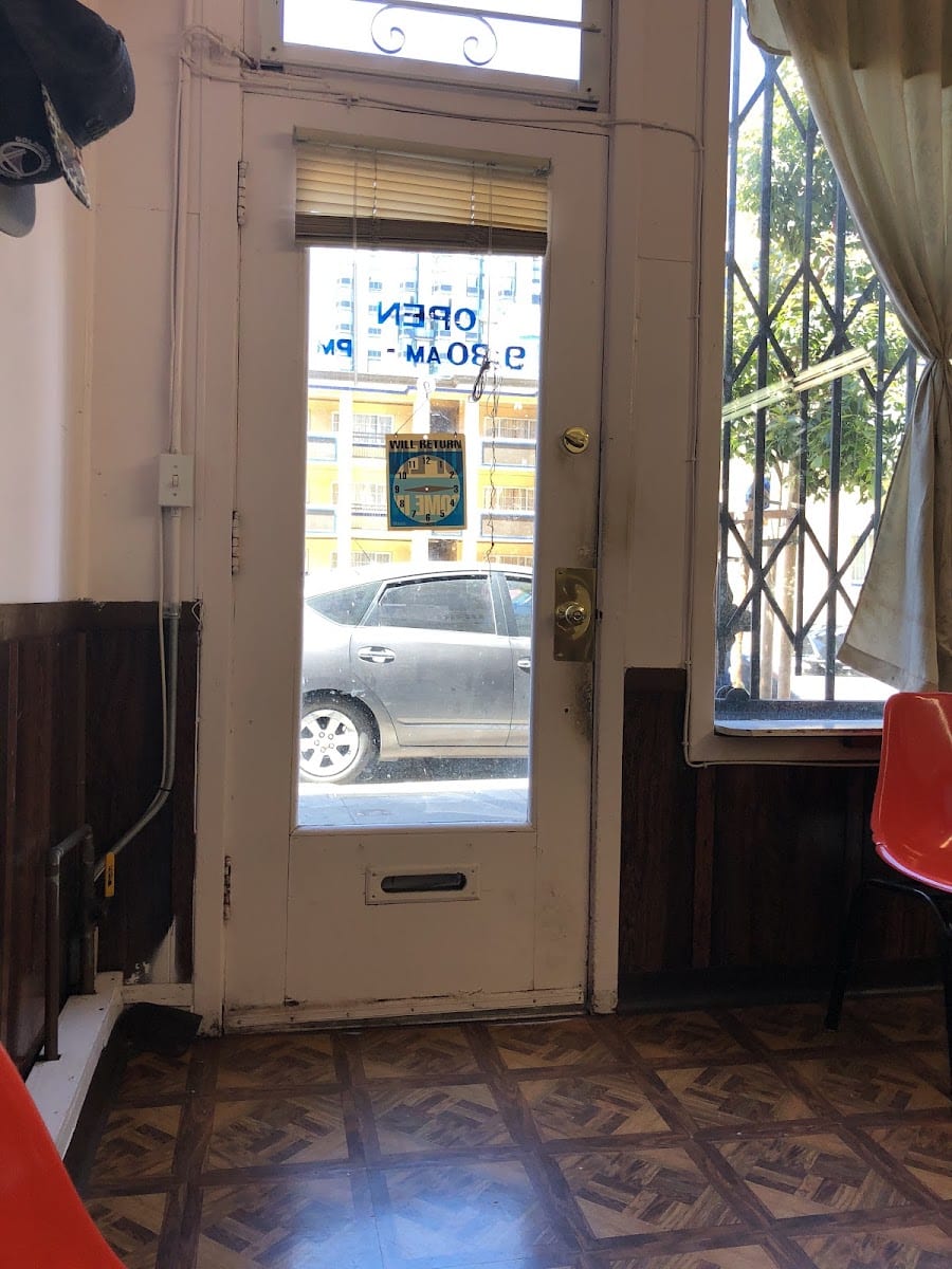 Ysa Barber Shop, photo 2