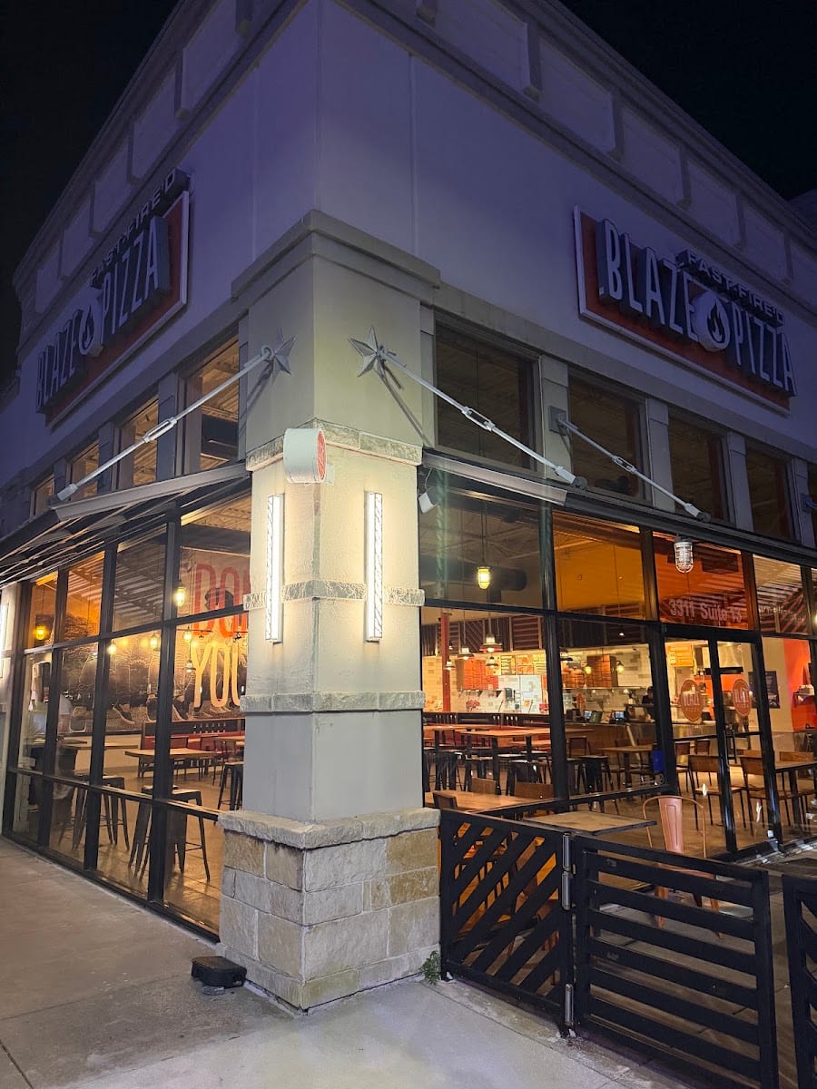 Blaze Pizza, photo 2