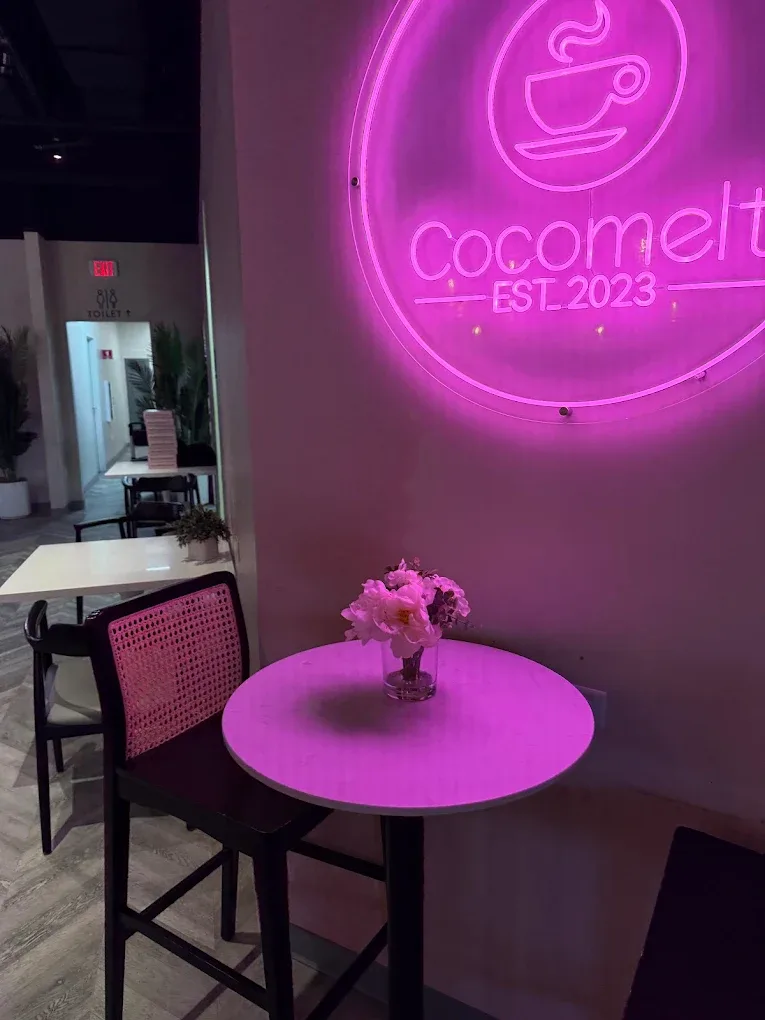 Cocomelt Dessert Lounge